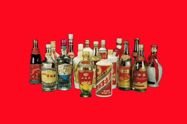 墨玉县回收十八老酒.jpg